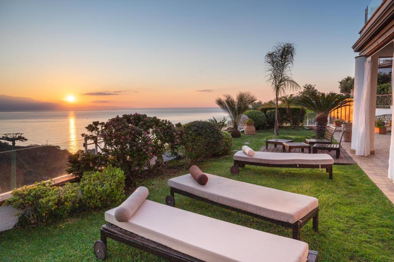 Villa Zagara Garden Spectacular Sea View In Taormina Buitenkant foto