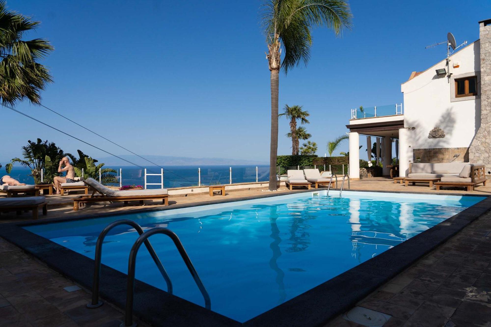 Villa Zagara Garden Spectacular Sea View In Taormina Buitenkant foto
